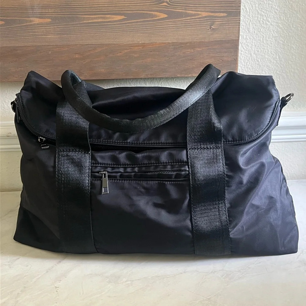FABLETICS The Grip Pocket Tote